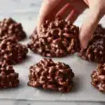 3-Ingredient Dark Chocolate Quinoa Crisps Recipe