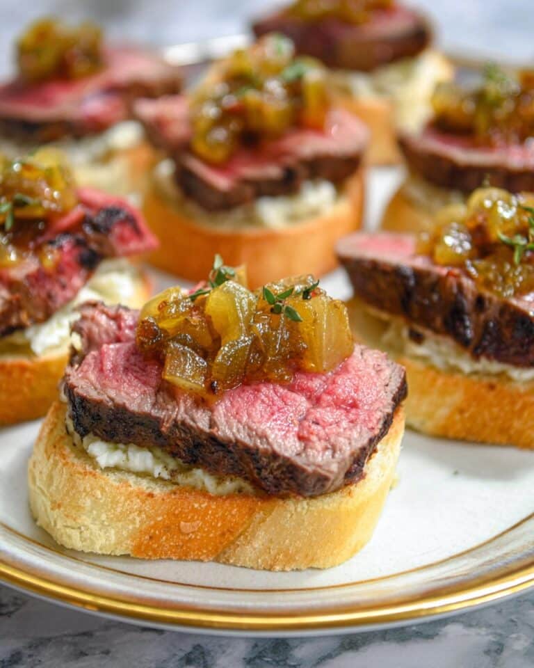 Steak Crostini with Creamy Horseradish Sauce and Caramelized Shallots Recipe