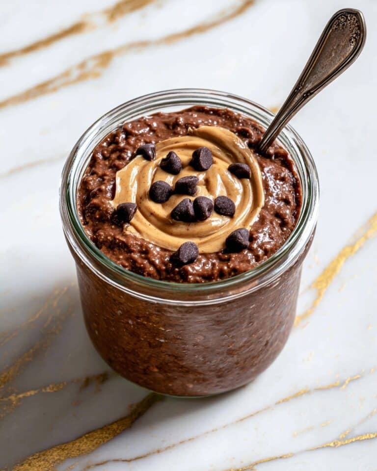 Brownie Batter Overnight Oats Recipe